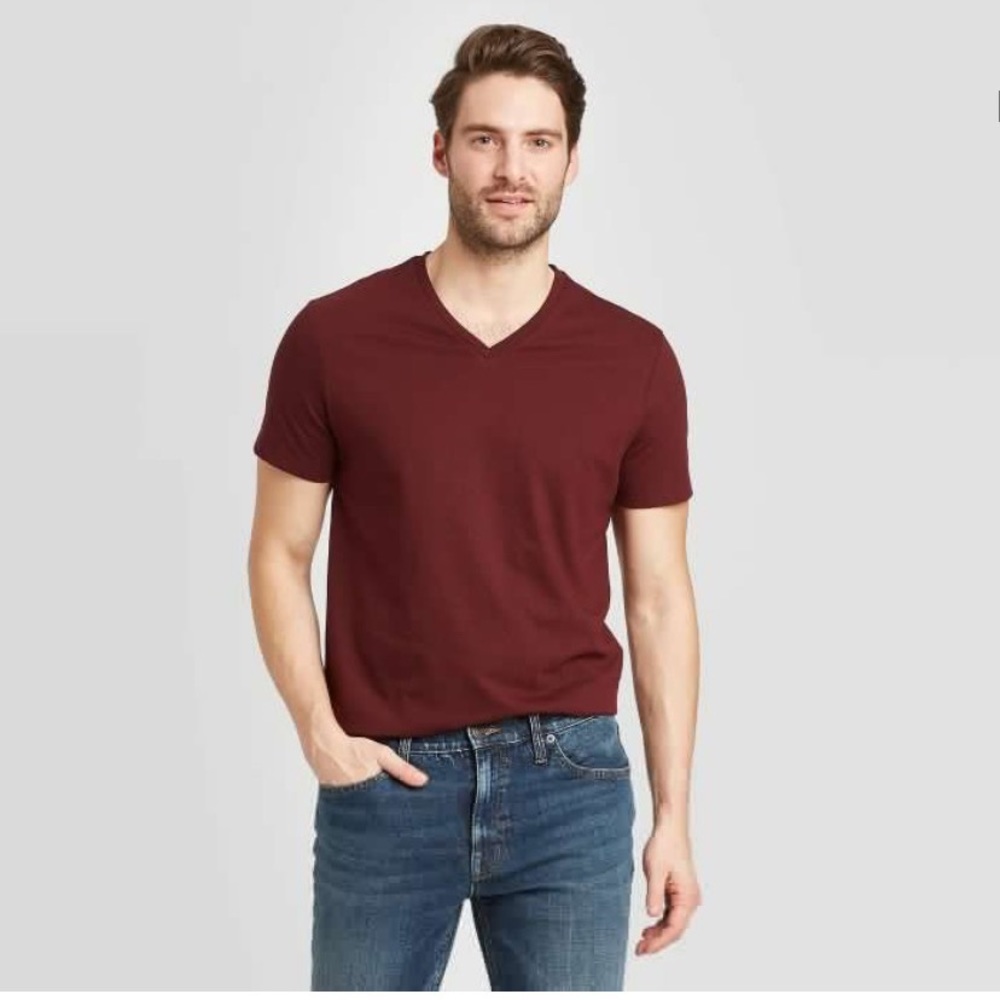HOST PICK 🎉 Bundle of Two Target Men’s Maroon Tees